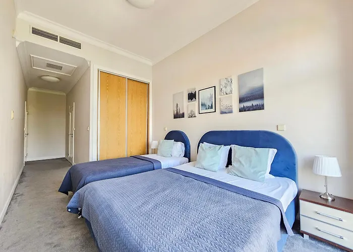 Historic Market Square -140m2 Grand As R504 Apartman