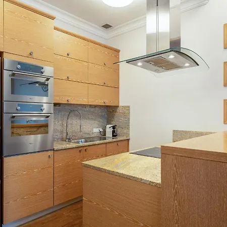 Historic Market Square -140m2 Grand As R504 Apartament *