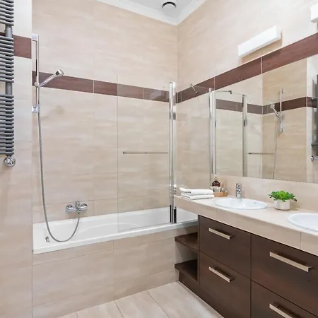 Grand Historic Market Square Residence - 140M2 - As Home Rynek R504 Διαμέρισμα *